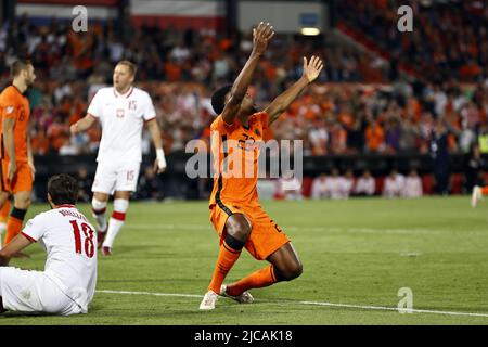 ROTTERDAM - Denzel Dumfries de Hollande lors du match de l'UEFA Nations League entre les pays-Bas et la Pologne au stade Feyenoord sur 11 juin 2022 à Rotterdam, pays-Bas. ANP MAURICE VAN STEEN Banque D'Images