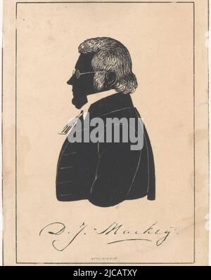 En dessous du portrait la signature de la personne représentée, Portrait Silhouette de Daniel Johannes Mackay, imprimerie: Pieter Barbiers (IV), (éventuellement), pays-Bas, 1809 - 1848, papier, h 152 mm - l 109 mm Banque D'Images