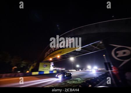 74 FRAGA Felipe (BRA), BIRD Sam (gbr), VAN GISBERGEN Shane (nzl), Riley Motorsport, Ferrari 488 GTE Evo, action pendant les 2022 24 heures du Mans, 3rd tours du Championnat du monde d'endurance FIA 2022, sur le circuit de la Sarthe, de 11 juin au 12, 2022 au Mans, France - photo Germain Hazard / DPPI Banque D'Images