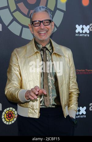 Universal City, États-Unis. 11th juin 2022. Jeff Goldblum arrive à la Charlize Theron Africa Outreach Project 2022 Block Party tenue à Universal Studios Backlot à Universal City, CA, le samedi 11, 2022. (Photo de Juan Pablo Rico/Sipa USA) crédit: SIPA USA/Alay Live News Banque D'Images