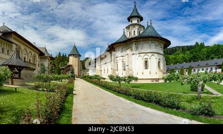 Monastère de Putna, à Bucovina, en Roumanie, construit par Voievod et Saint Stephen le Grand entre 1466 et 1469 Banque D'Images