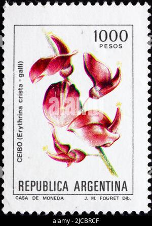 ARGENTINE - VERS 1982 : un timbre imprimé en Argentine montre le Cockspur Coral Tree, Erythrina Crista-galli, vers 1982 Banque D'Images