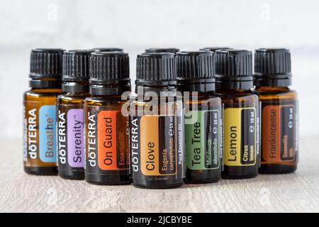 Pecs, Hungray - février 27 2021 - image éditoriale illustrative des huiles essentielles Doterra pour usage quotidien Banque D'Images