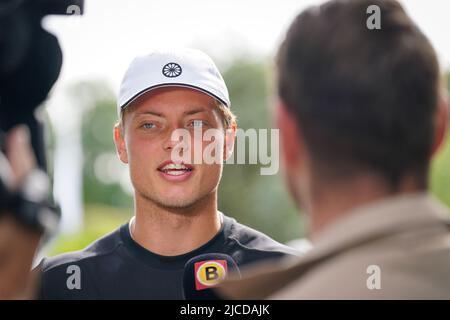 'S-HERTOGENB.S., PAYS-BAS - JUIN 12: Tim van Rijthoven des pays-Bas après le match des hommes célibataires final entre Daniil Medvedev de Russie et Tim van Rijthoven des pays-Bas à l'Autotron sur 12 juin 2022 à 's-Hertogenbosch, pays-Bas (photo de Joris Verwijst/BSR Agency)