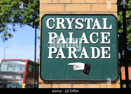 Panneau pour Crystal Palace Parade dans le sud de Londres, Royaume-Uni Banque D'Images