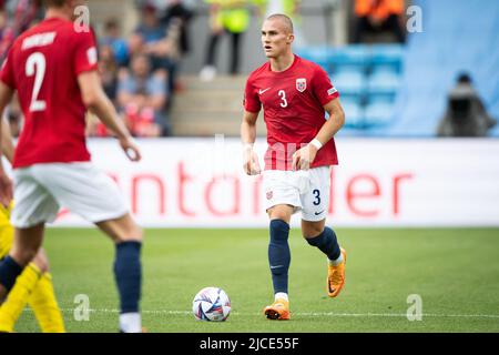 Oslo, Norvège. 12th juin 2022. Leo Ostigard (3) de Norvège vu pendant le match de l'UEFA Nations League entre la Norvège et la Suède à Ullevaal Stadion à Oslo. (Crédit photo : Gonzales photo/Alamy Live News Banque D'Images