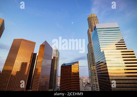 Los Angeles, APR 29 2015 - vue aérienne du paysage urbain du centre-ville de Los Angeles Banque D'Images