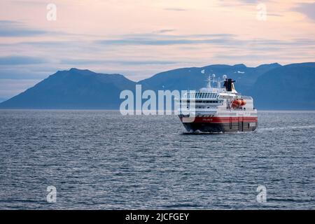 Norvège, Troms og Finnmark, Hurtigruten mailboat 'Polarlys'. Banque D'Images