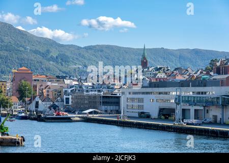 Norvège, Vestland, Bergen, vue du port à la ville. Banque D'Images