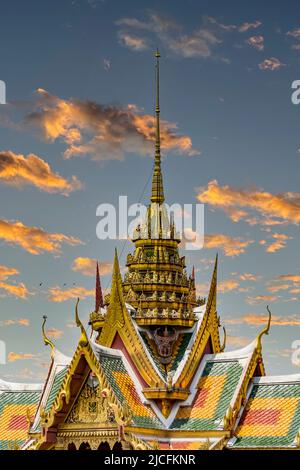 Phra Thinang Aisawan Thiphya Art, Pavillon, Bang Pa-in, Palais royal d'été de la famille, fleuve Chao Phraya, province de Phra Nakhon si Ayutthaya, Thaïlande Banque D'Images