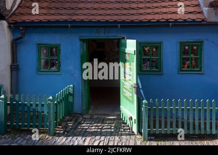 Petite maison dans la Golden Lane, appartient aux sites les plus célèbres de Prague, République tchèque Banque D'Images