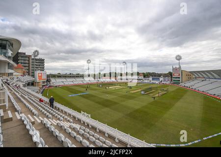 Nottingham, Royaume-Uni. 13th juin 2022. Une vue générale de Trent Bridge avant de jouer le jour 4 Credit: News Images /Alay Live News Banque D'Images