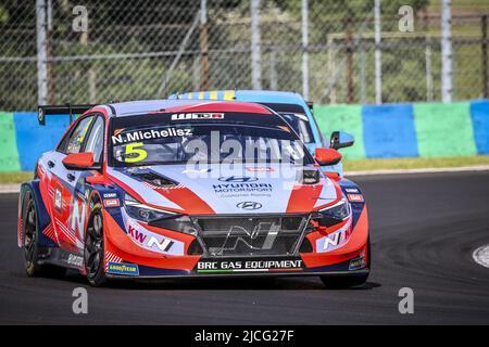 05 MICHELISZ Norbert (HUN), BRC Hyundai N Squadra Corse, Hyundai Elantra N TCR, action pendant la course de Hongrie 2022, 3rd ronde de la FIA World Touring car Cup 2022, sur le Hungaroring de 10 juin à 12 à Budapest, Hongrie - photo: Gregory Lenormand/DPPI/LiveMedia Banque D'Images