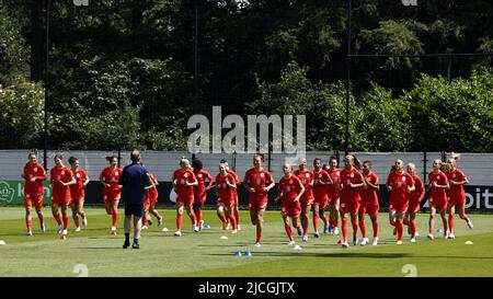 Zeist, pays-Bas. 13 juin 2022, ZEIST - la sélection des femmes néerlandaises lors d'une session de formation de l'équipe nationale féminine néerlandaise au campus de la KNVB sur 13 juin 2022 à Zeist, aux pays-Bas. L'équipe féminine néerlandaise prépare le Championnat d'Europe de football en Angleterre. ANP MAURICE VAN STEEN Banque D'Images