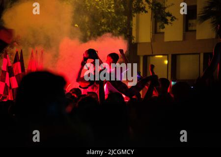 Palerme, Piazza Politeama, festeggiamenti dei tifosi per il ritorno dans la série B del Palermo Calcio Banque D'Images