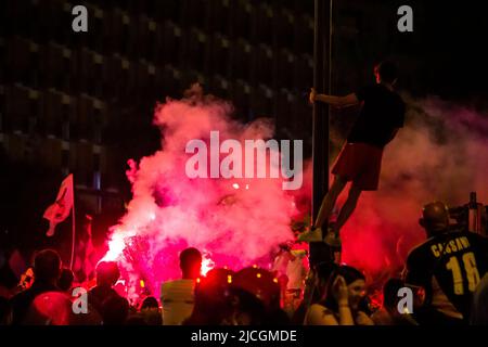 Palerme, Piazza Politeama, festeggiamenti dei tifosi per il ritorno dans la série B del Palermo Calcio Banque D'Images