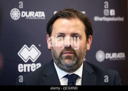 HARTLEPOOL, ROYAUME-UNI. 13th JUIN Paul Hartley est dévoilé comme nouveau directeur de Hartlepool United à Victoria Park, Hartlepool, le lundi 13th juin 2022. (Credit: Mark Fletcher | MI News) Credit: MI News & Sport /Alay Live News Banque D'Images