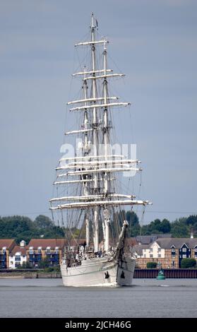 13/06/2022 Tilbury Tilburness Royaume-Uni la Marine royale d’Oman le spectaculaire talbot Shabab Oman II un talbot à trois mâts de classe A, le Tal Banque D'Images