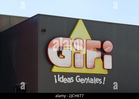 ALFAFAR, ESPAGNE - 06 JUIN 2022 : GIFI est une chaîne de rabais française Banque D'Images