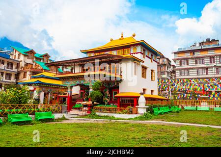 Monastère bouddhiste et temple dans la ville de Manali, Etat de l'Himachal Pradesh en Inde Banque D'Images