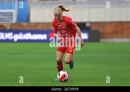 Eskilstuna, Suède. 13th juin 2022. Anna Sandberg (16 Orebro) dans le jeu de la Ligue suédoise OBOS Damallsvenskan sur 13 juin 2022 entre Eskilstuna United DFF et KIF Orebro DFF à Tunavallen à Eskilstuna, Suède Peter Sonander/SPP crédit: SPP Sport photo de presse. /Alamy Live News Banque D'Images