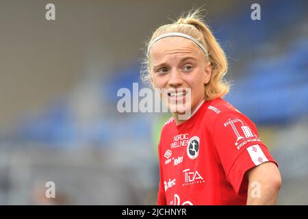 Eskilstuna, Suède. 13th juin 2022. Anna Sandberg (16 Orebro) pendant le match dans la Ligue suédoise OBOS Damaltsvenskan sur 13 juin 2022 entre Eskilstuna United DFF et KIF Orebro DFF à Tunavallen à Eskilstuna, Suède Peter Sonander/SPP crédit: SPP Sport photo de presse. /Alamy Live News Banque D'Images