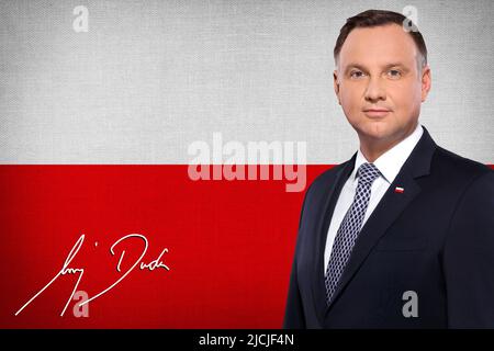 Andrzej Duda, drapeau de la Pologne et signature Banque D'Images