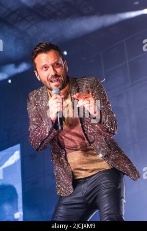 Cesare Cremonini en concert au Stadio Giuseppe Meazza à San Siro à Milan, Italie, sur 13 juin 2022. Banque D'Images