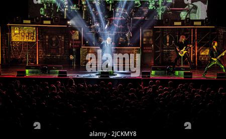 Judas Priest sur scène à l'aréna de Saab à Linkoping, en Suède, au 12 juin 2022. Foto: Carolina Byrmo / Aftonbladet / TT code 2512 Banque D'Images