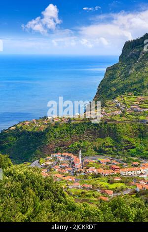 Village de Faial sur la côte nord, île de Madère, Portugal