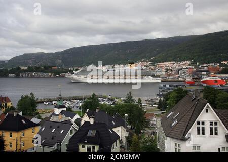 Costa Diadema, Cunard Line, Bergen, Norvège, juin 2022 Banque D'Images