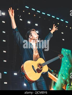 13/06/2022 - la chanteuse italienne CESARE CREMONINI joue en direct au stade San Siro de Milan, en Italie Banque D'Images