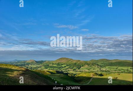 CAER Caradoc, le Lawley et le Wrekin vus de Bodbury Ring Hill fort, long Mynd, Church Stretton, Shropshire Banque D'Images