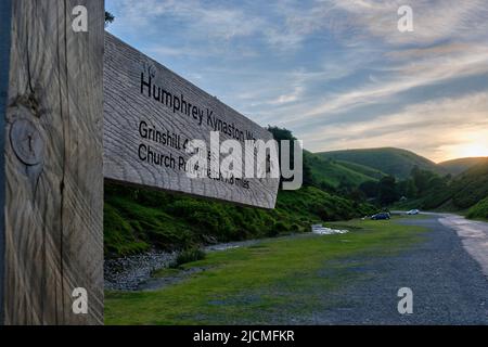 Panneau Humphrey Kynaston Way à Carding Mill Valley, Church Stretton, Shropshire Banque D'Images