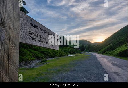 Panneau Humphrey Kynaston Way à Carding Mill Valley, Church Stretton, Shropshire Banque D'Images