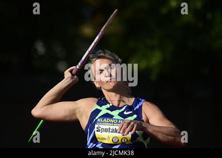 Kladno, République tchèque. 14th juin 2022. L'athlète tchèque Barbora Spotakova participe au lancer de javelin lors de la rencontre à Kladno, République tchèque, 14 juin 2022. Crédit : Roman Vondrous/CTK photo/Alay Live News Banque D'Images