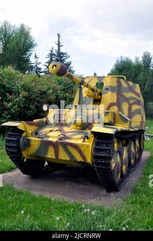 Moscou, Russie - 12 juin 2022: Artillerie autopropulsée anti-char 'Border' III Ausf. M (SD.Kfz.138), une exposition au Musée de la victoire sur Poklonnaya H. Banque D'Images