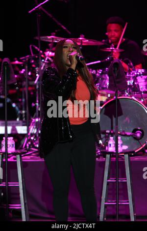 SWV en direct à la série de concerts Dell Music Center à Philadelphie avec: Sœurs avec voix (SWV) où: Philadelphie, Pennsylvanie, États-Unis quand: 05 août 2021 crédit: W.Wade/WENN Banque D'Images