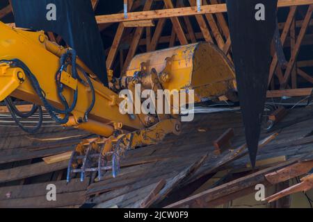 Les dégâts causés par le tremblement de terre autour du village de Kaiapi, en Nouvelle-Zélande, après le tremblement de terre de magnitude 7,3 du 3rd septembre 2010. Liquéfaction de limon; fissures. Banque D'Images