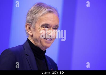 Groupe de luxe français Président et Directeur général de la LVMH Bernard Arnault participe à un événement de la LVMH au salon Vivatech Technology startups and innovation à Paris sur 16 mai 2022. Photo de Raphael Lafargue/ABACAPRESS.COM Banque D'Images