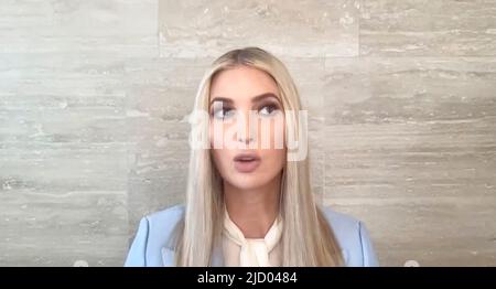 Témoignage enregistré d'Ivanka Trump. Témoignage vidéo de témoins présentés lors des audiences du Comité 6 janvier de la Maison des États-Unis sur l'attaque contre le Capitole des États-Unis. Banque D'Images