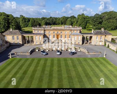 Images de drones aériens de Bramham Park, Yorkshire, domicile de la famille Lane Fox et lieu des épreuves hippiques internationales de Bramham et du festival de Leeds, juin 2022. Banque D'Images