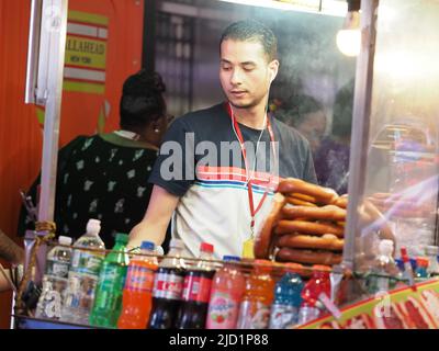 Un vendeur de boissons et de boissons près de Times Square. Banque D'Images