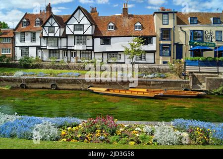 Royaume-Uni, Kent, Canterbury, Westgate Gardens et River Stour Banque D'Images