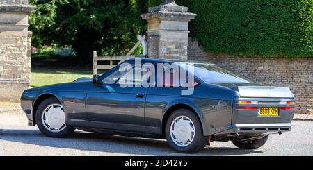 1988 Aston Martin V8 Vantage Zagato en gris javelin Banque D'Images