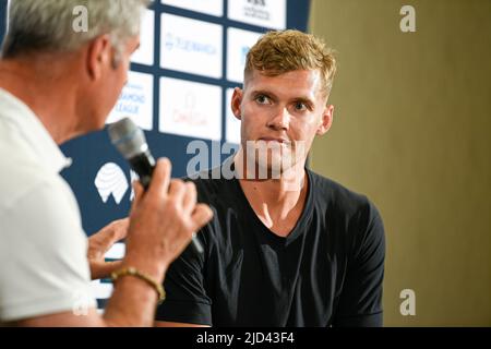 Paris, France. 17th juin 2022. Kevin Mayer, de France, assiste à la conférence de presse lors de la rencontre 2022 de Paris (athlétisme) sur 17 juin 2022 au stade de Charlety à Paris, en France. Crédit : Victor Joly/Alamy Live News Banque D'Images