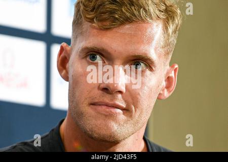 Paris, France. 17th juin 2022. Kevin Mayer, de France, assiste à la conférence de presse lors de la rencontre 2022 de Paris (athlétisme) sur 17 juin 2022 au stade de Charlety à Paris, en France. Crédit : Victor Joly/Alamy Live News Banque D'Images