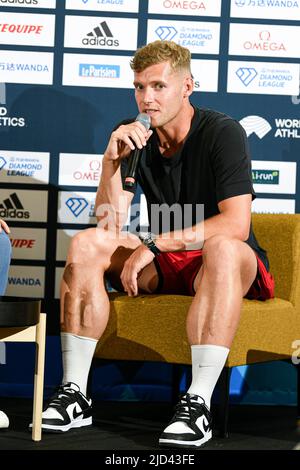 Paris, France. 17th juin 2022. Kevin Mayer, de France, assiste à la conférence de presse lors de la rencontre 2022 de Paris (athlétisme) sur 17 juin 2022 au stade de Charlety à Paris, en France. Crédit : Victor Joly/Alamy Live News Banque D'Images