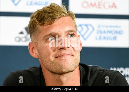 Paris, France. 17th juin 2022. Kevin Mayer, de France, assiste à la conférence de presse lors de la rencontre 2022 de Paris (athlétisme) sur 17 juin 2022 au stade de Charlety à Paris, en France. Crédit : Victor Joly/Alamy Live News Banque D'Images