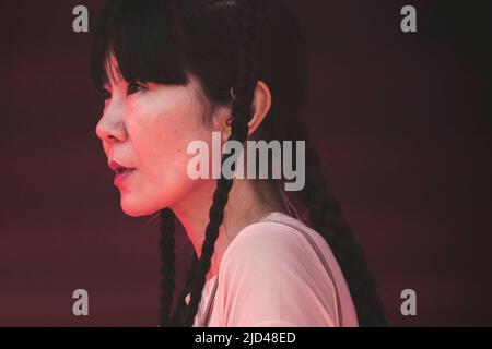 Göteborg, Suède. 09th août 2018. Toko Yasuda joue en direct sur scène au festival Way Out West à Slottsskogen, Göteborg. Crédit : SOPA Images Limited/Alamy Live News Banque D'Images